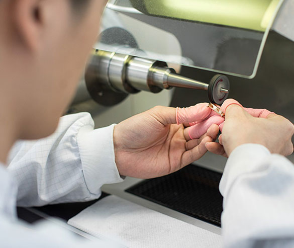 深圳欧米茄手表维修服务中心