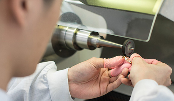 深圳欧米茄手表维修服务中心