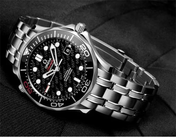 欧米茄手表手表脏了处理办法推荐(图) 欧米茄手表手表脏了处理办法推荐(图)