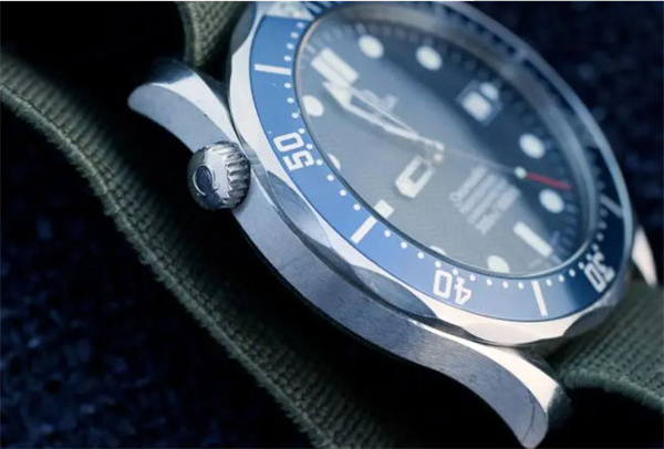 欧米茄腕表偷停处理技巧盘点(图) 欧米茄腕表偷停处理技巧盘点(图)