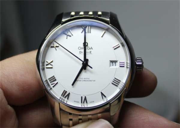 欧米茄腕表发条不满?轻松解决上链难题,让精准计时触手可及(图) 欧米茄腕表发条不满?轻松解决上链难题,让精准计时触手可及(图)