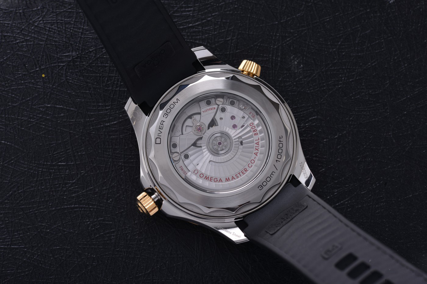 欧米茄金海马潜水之王(图) 欧米茄金海马潜水之王(图)